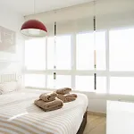 7 Min From The Airport Торремолинос